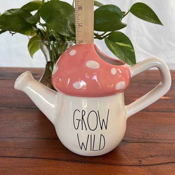 Rae Dunn small watering can - Picture 5 of 5